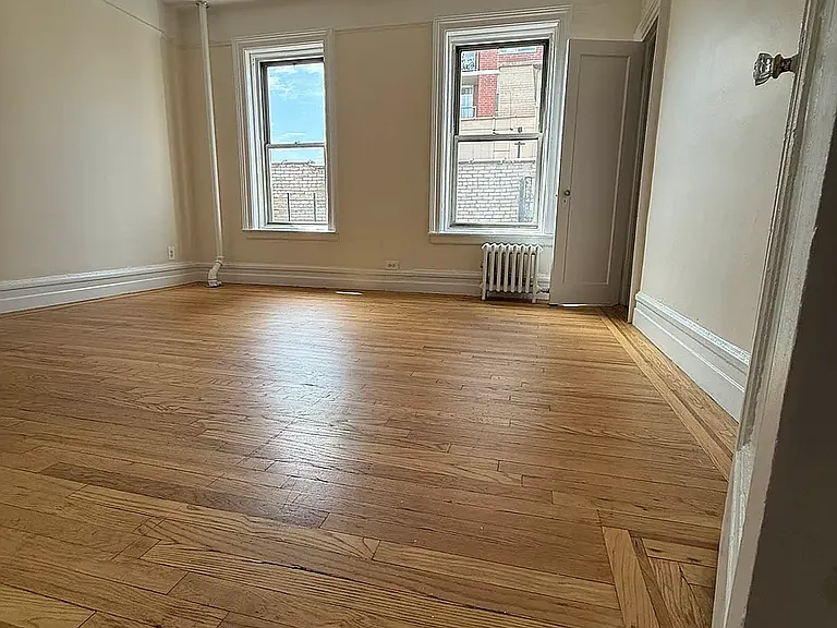 508 W 112th St #7A — Photo 7