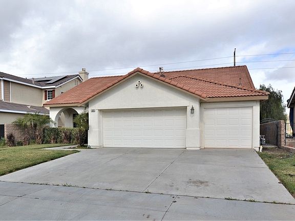 2nd image of 180 Goldenrod Ave