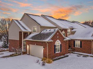 2180 Austin Dr, Shelby Twp, MI 48316