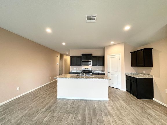 2nd image of 8921 Eagles Landing Dr
