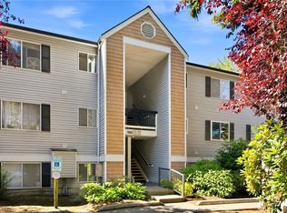 Ironwood Condominium, Bellevue, WA 98007
