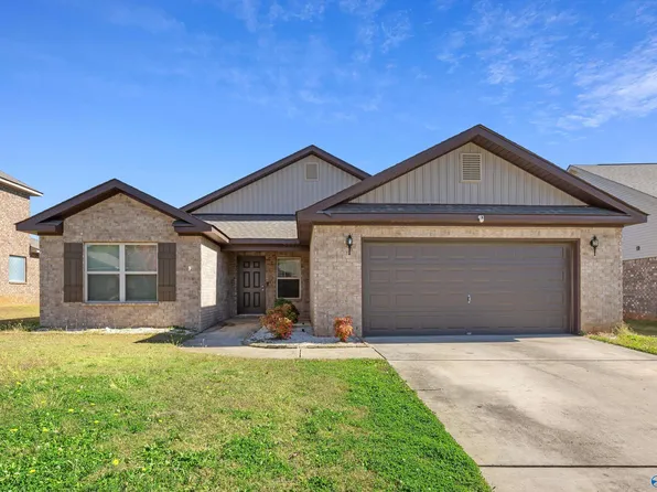 303 Fenrose Dr, Harvest, AL 35749