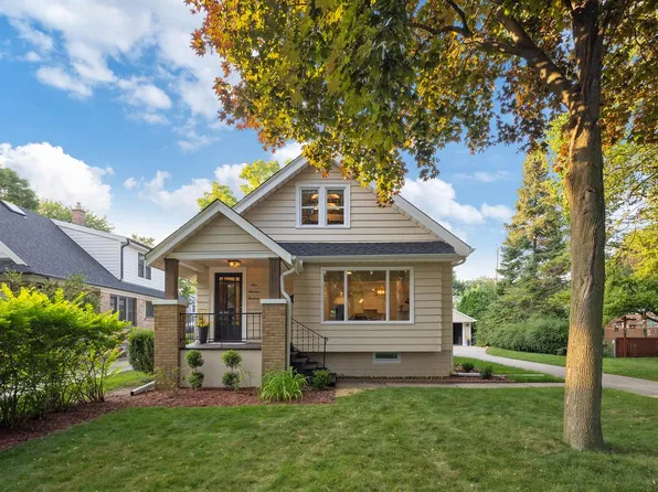 914 East Lancaster AVENUE, Whitefish Bay, WI 53217