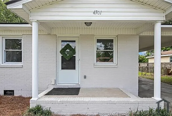 3 bed, 1220 sqft, $1,950 — Photo 4