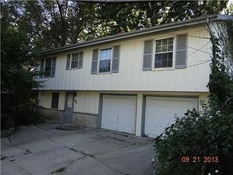 1st image of 646 N 82nd Ter
