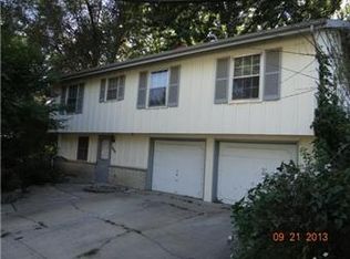 646 N 82nd Ter, Kansas City, KS 66112