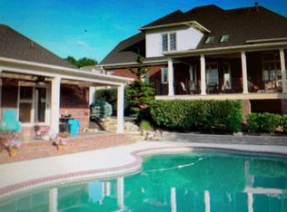 1900 Blackheath Rd, Knoxville, TN 37922
