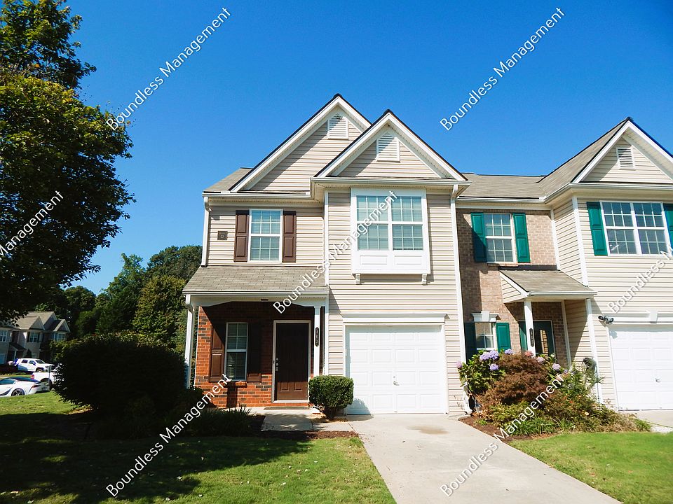 Front of Townhome