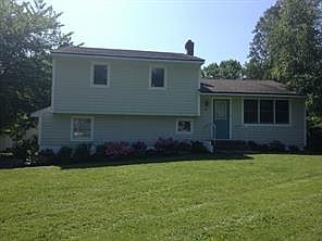 1st image of 38 Lyncrest Drive