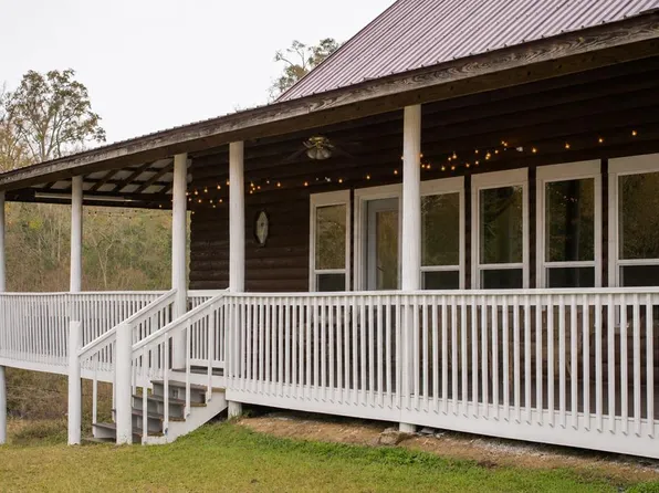 388 Knob Hill Cir, Dothan, AL 36301