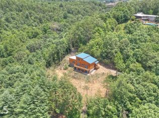 180 River Dr #D, Copperhill, TN 37317