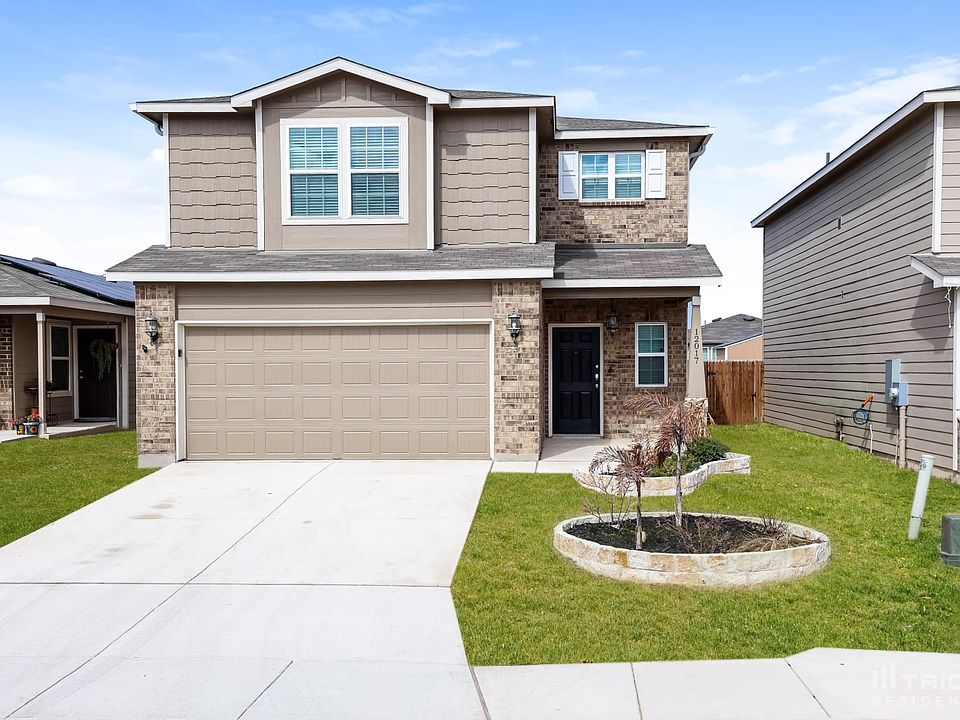 1st image of 12017 Canyon Rock Ln