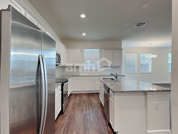 4th image of 2043 Pirie Pl