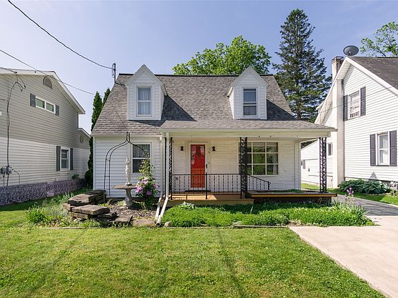 2nd image of 16 Maynard St