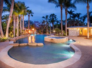 551 Lomas Santa Fe Dr, Solana Beach, CA 92075