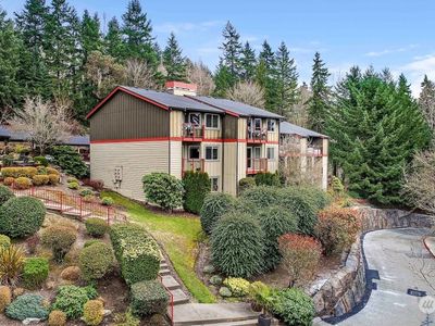 11058 NE 33rd Place #D10, Bellevue, WA, 98004
