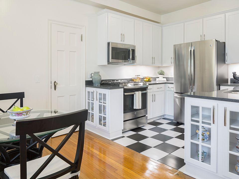 Historic Wing Fully Updated Kitchen