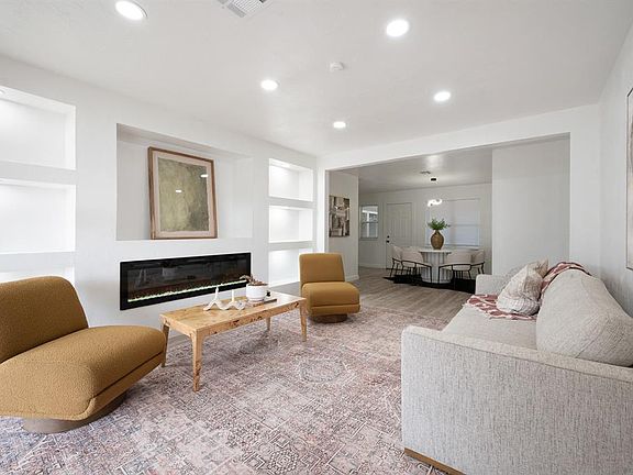 2nd image of 10504 Sunnymeade Pl