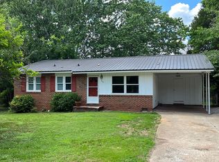 205 E Meadow Dr, Athens, GA 30605