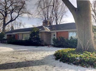 147 W Oak Ave, Griffith, IN 46319