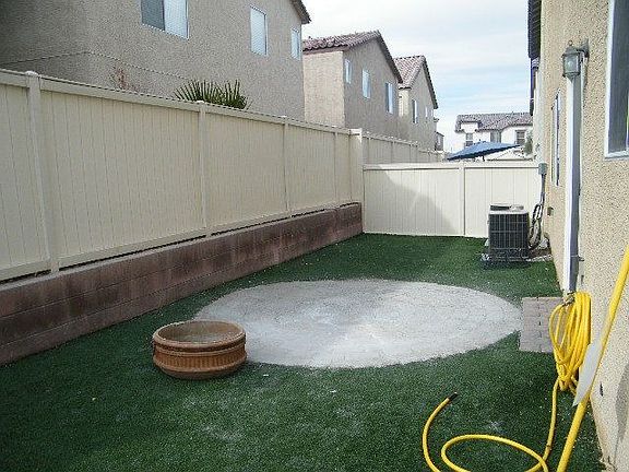 4th image of 7431 Mojave Canyon St