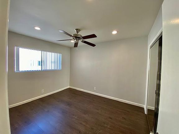 4th image of 580 N Los Robles Ave APT 2