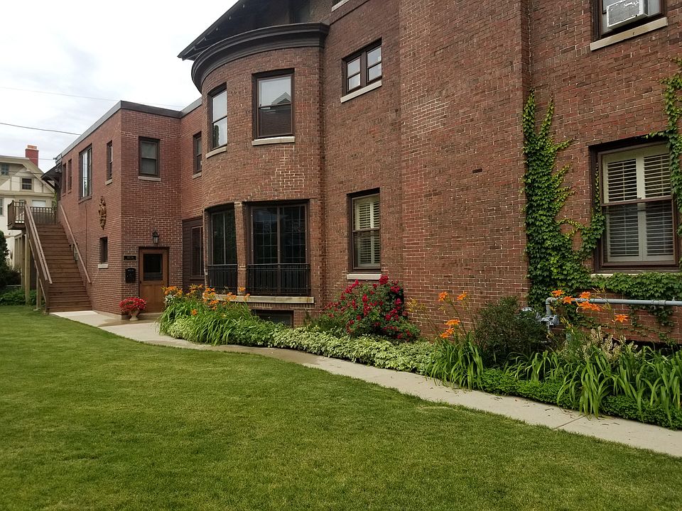 1st image of 3123 N Lake Dr #A