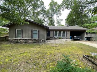 27 N Cerney Ln, Bella Vista, AR 72714