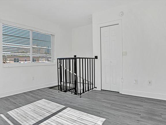 5th image of 7315 Carlyle Ave APT 1