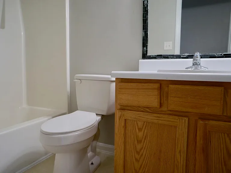 2803 Warren St — Photo 10