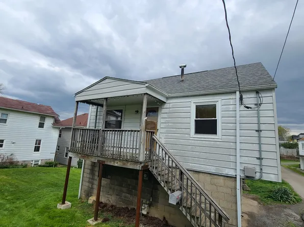 605 Ohio Ave #1/2, Fairmont, WV 26554