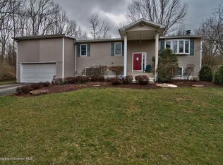 107 Stelle St, Dalton, PA 18414