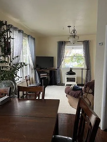 2 bed, 1240 sqft, $1,100 — Photo 4
