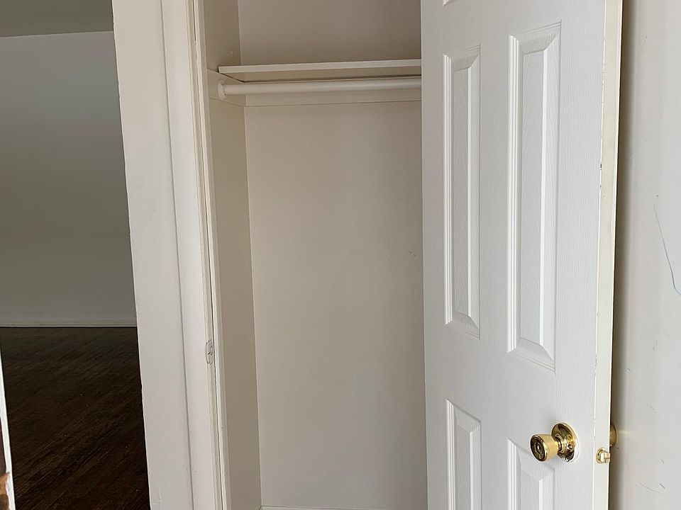 1st image of 7054 W Medford Ave