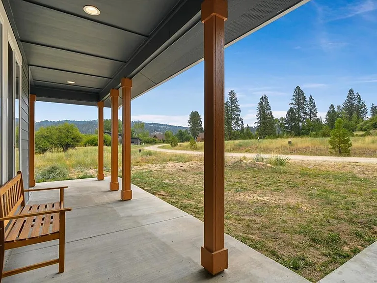 70 Wapiti Ct — Photo 4