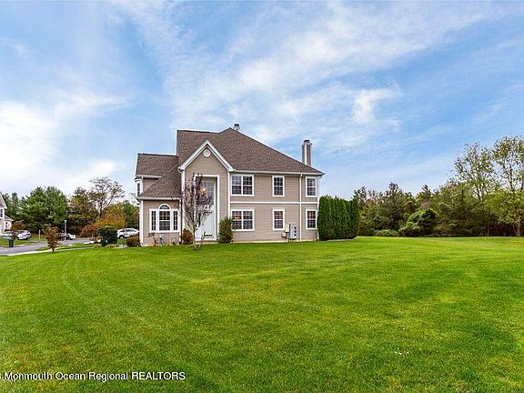 2nd image of 5401 Belmont Court