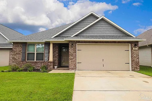 841 Oak Aly Photo 1