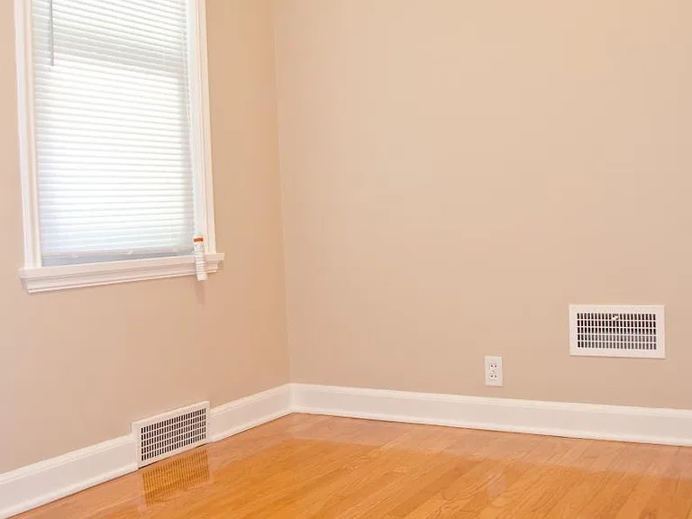 5631 Pine St — Photo 20