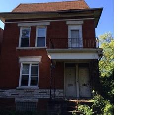 5970 Bartmer Ave, Saint Louis, MO 63112