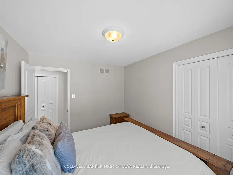 2803 Saint Stephens St — Photo 33