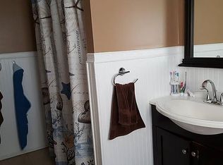 115 Ocean View St, New Haven, CT 06512