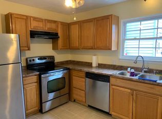 150 Maybury Cir APT 3, Waterbury, CT 06705