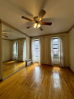 Rented by Oxford Property Group | media 36