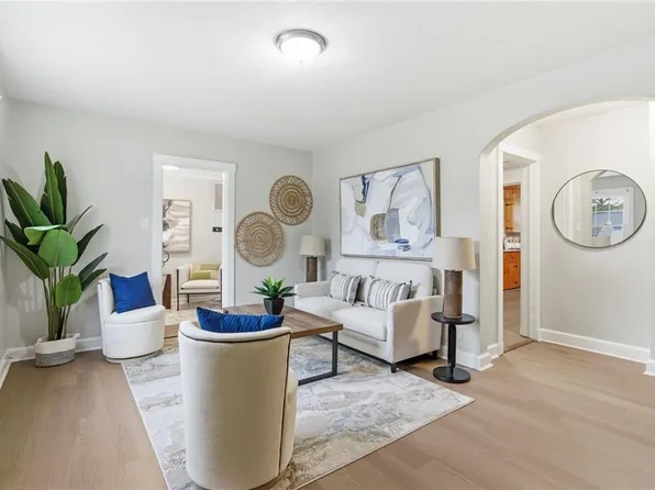 42 Chatham Rd, Portsmouth, VA 23702