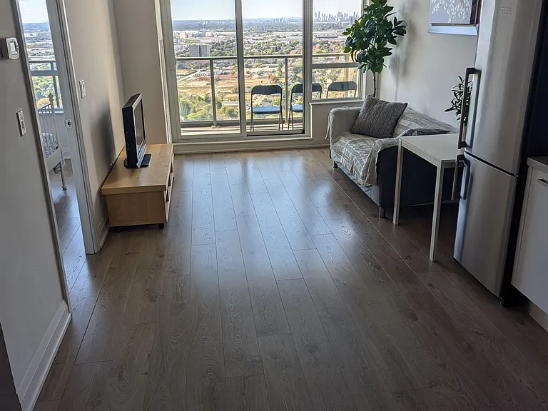 36 Park Lawn Rd #3804 — Photo 3