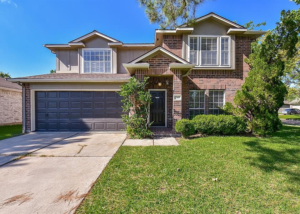 1st image of 7327 Tara Dr