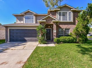 7327 Tara Dr, Richmond, TX 77469