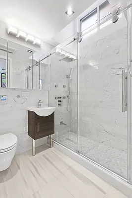 Rented by Compass | media 12