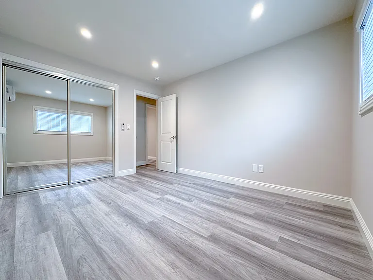 916 S Marguerita Ave #816-35 — Photo 15