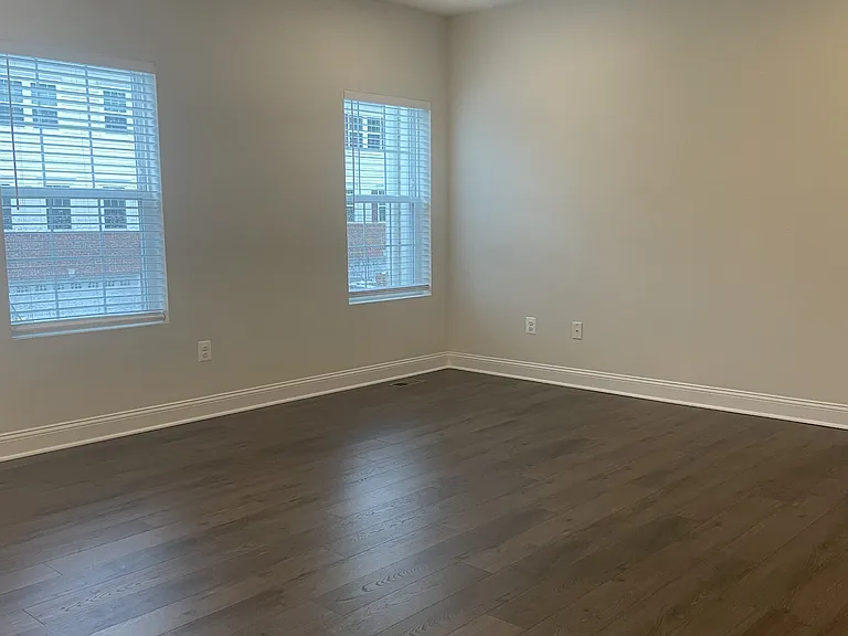 1527 Witchhazel Cir #1 — Photo 5